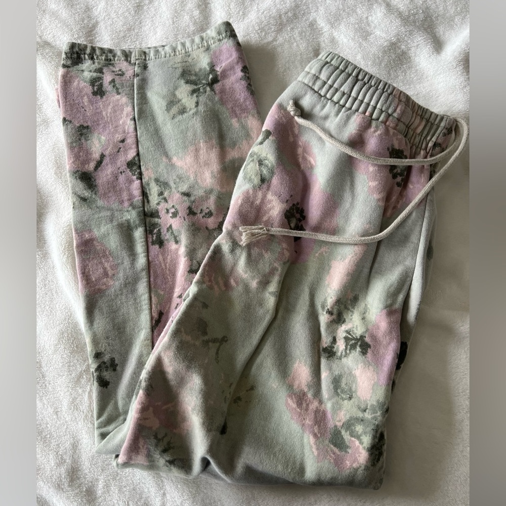 BDG Floral Sweatpants